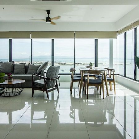 Rumahku Gurney With 270 Degree Sea View George Town Extérieur photo