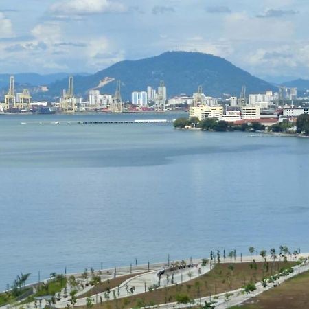 Rumahku Gurney With 270 Degree Sea View George Town Extérieur photo