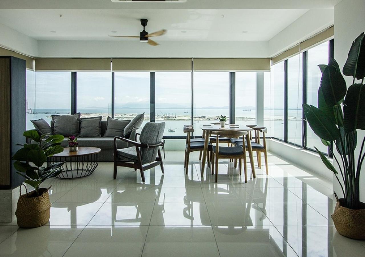 Rumahku Gurney With 270 Degree Sea View George Town Extérieur photo
